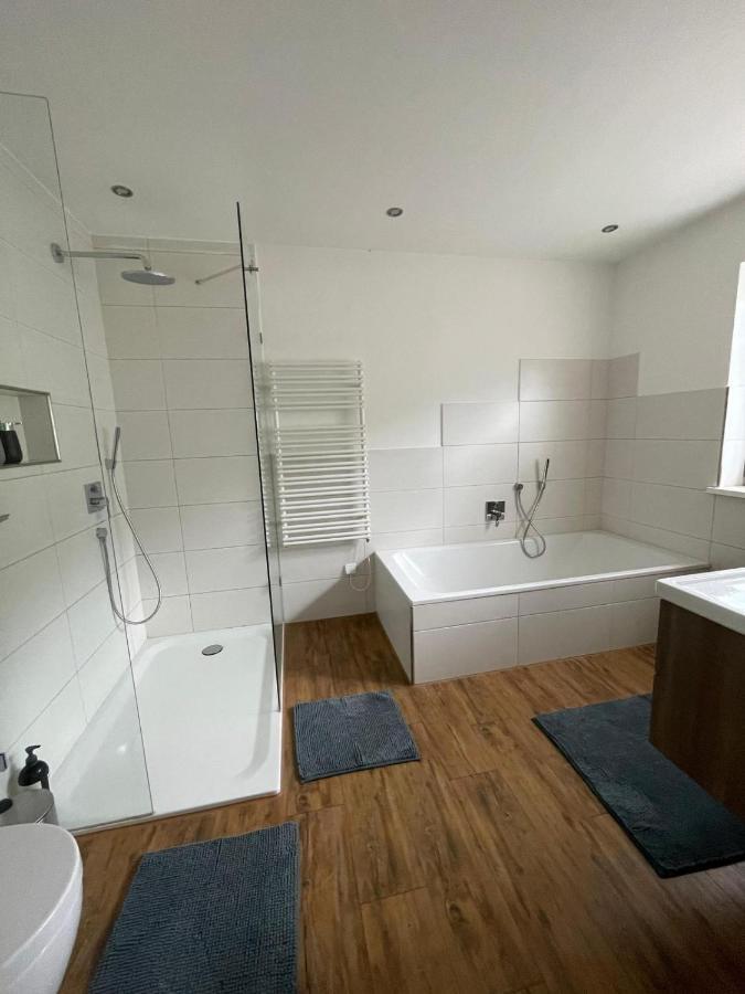 Berglern Luxury Apartment Near Munich Airport - Therme Ed - Parking מראה חיצוני תמונה