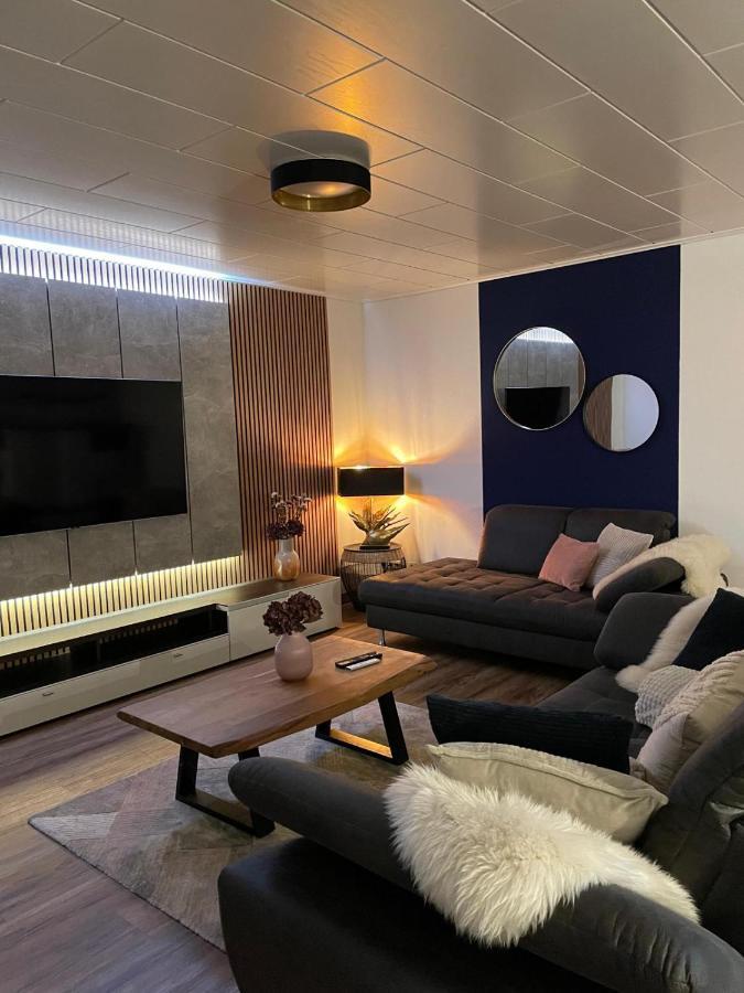 Berglern Luxury Apartment Near Munich Airport - Therme Ed - Parking מראה חיצוני תמונה