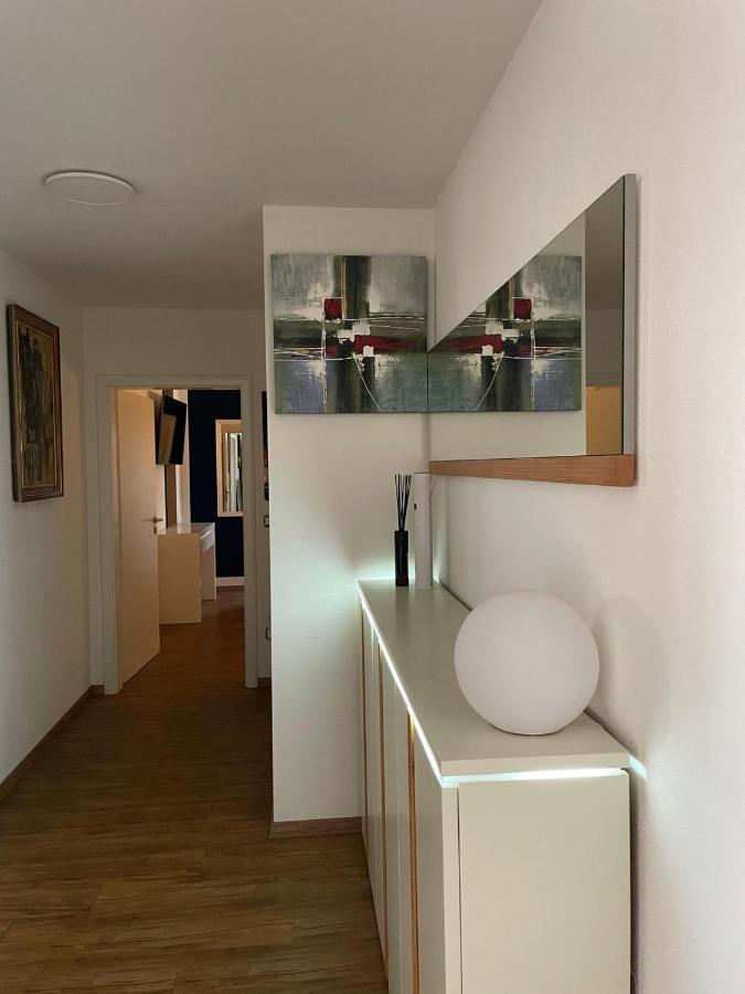Berglern Luxury Apartment Near Munich Airport - Therme Ed - Parking מראה חיצוני תמונה