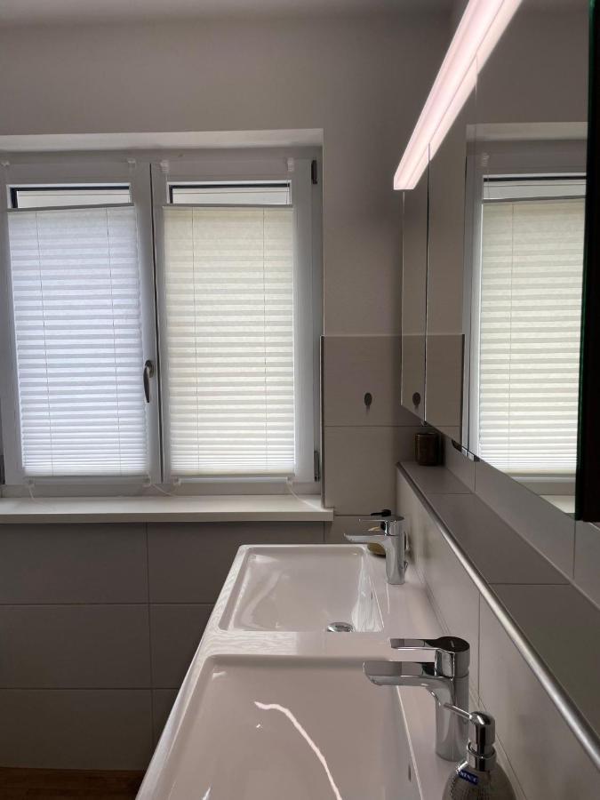 Berglern Luxury Apartment Near Munich Airport - Therme Ed - Parking מראה חיצוני תמונה