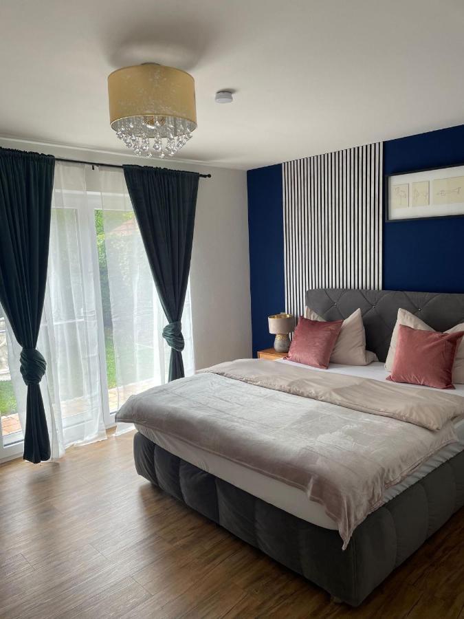 Berglern Luxury Apartment Near Munich Airport - Therme Ed - Parking מראה חיצוני תמונה