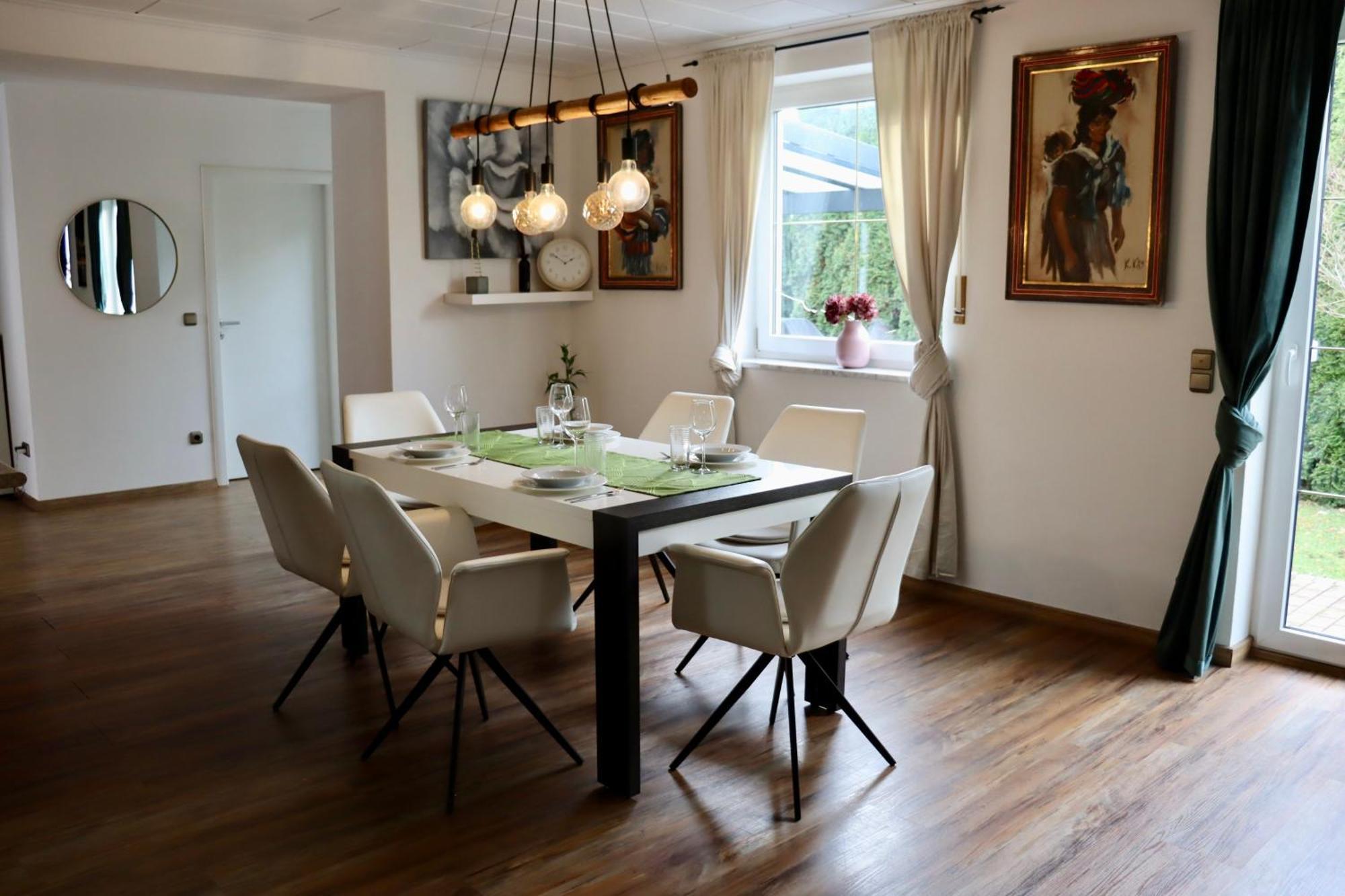 Berglern Luxury Apartment Near Munich Airport - Therme Ed - Parking מראה חיצוני תמונה